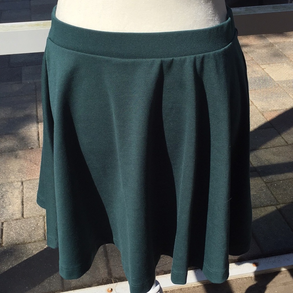 NWOT Forest Green Skater Skirt Old Navy S